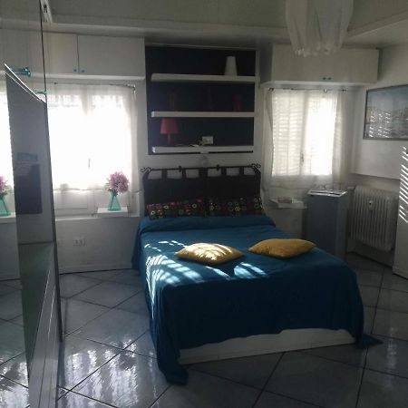 Апартаменты Monolocale Tre Archi Венеция Экстерьер фото